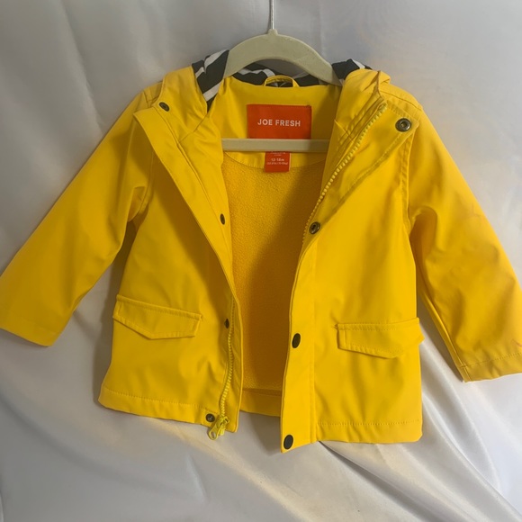 Yellow Joe Fresh Raincoat 12-18mos - Picture 2 of 4